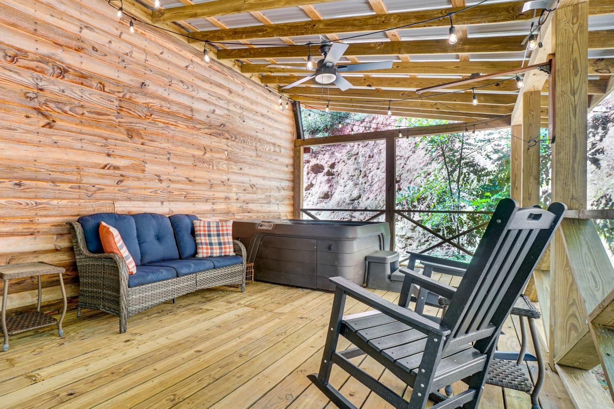North Georgia Mtn Escape With Hot Tub And Games! Villa Sautee Nacoochee Kültér fotó